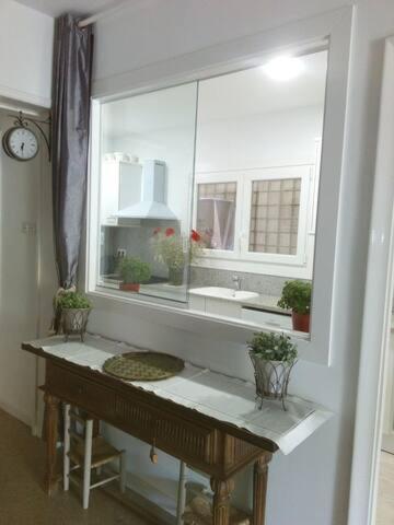Chambres D'Hotes Chez Catherine A Reus Chambre De Paris Avec Salle De Bains Privee מראה חיצוני תמונה