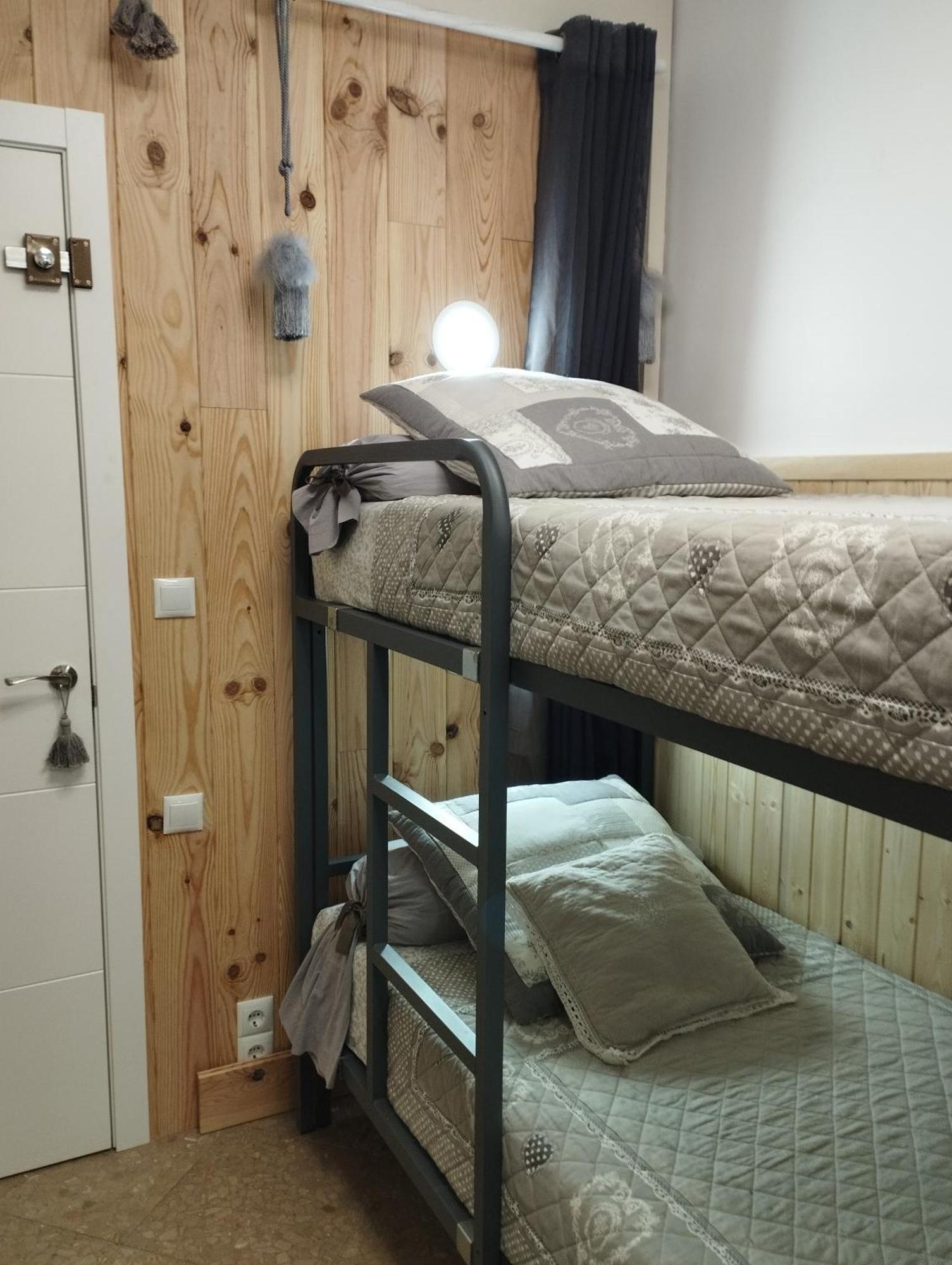Chambres D'Hotes Chez Catherine A Reus Chambre De Paris Avec Salle De Bains Privee מראה חיצוני תמונה